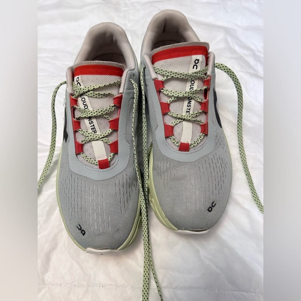 ON Women's Athletic Shoes - Glacier/Meadow colorway - Picture 2 of 6